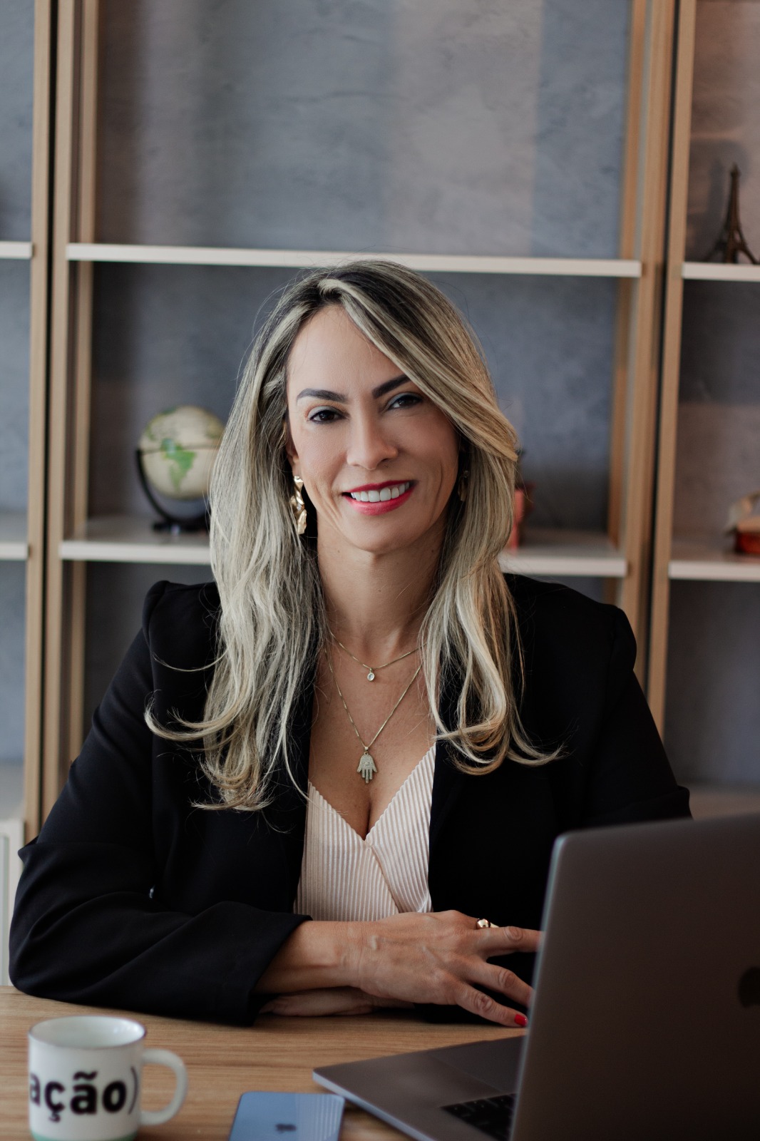 Elenilciene Santos Mendes de Farias (Enne) - Fundadora da Enne Contabilidade